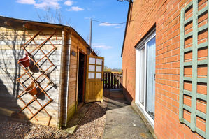 Photo 32- click for photo gallery